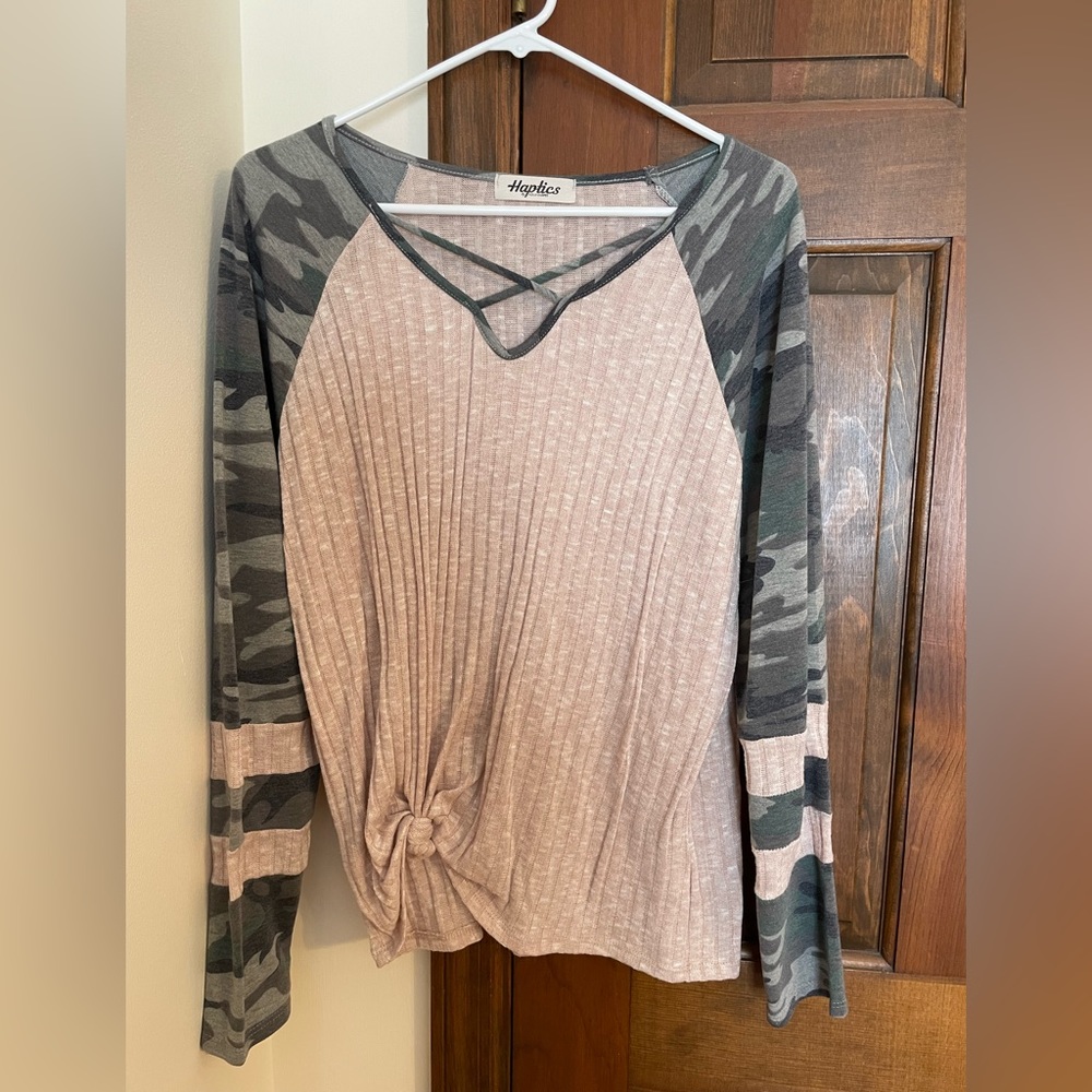 Haptics long sleeve t shirt - Medium